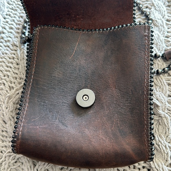 Beautiful leather skull bag.EUC!! - Picture 5 of 10